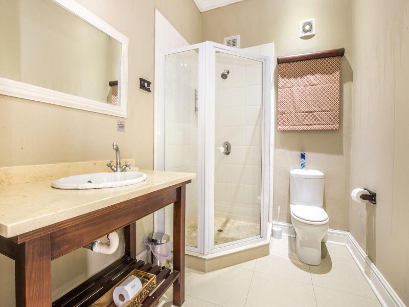 Fairway Guesthouse image