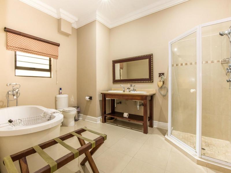 Fairway Guesthouse image