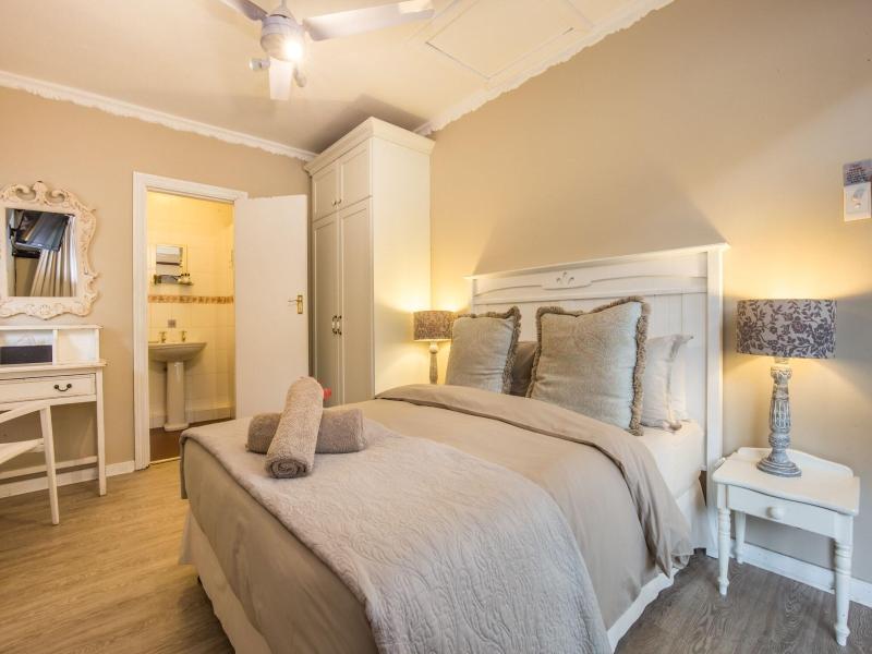 Fairway Guesthouse image