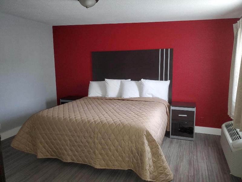 Rodeway Inn Kingsland TX - Lake LBJ image
