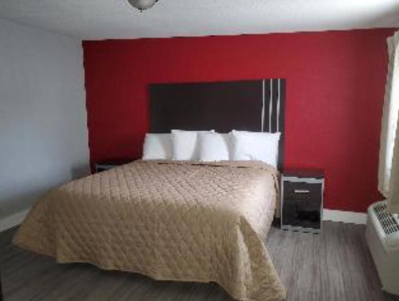 Rodeway Inn Kingsland TX - Lake LBJ image