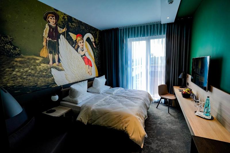 Hotel Viktorosa image