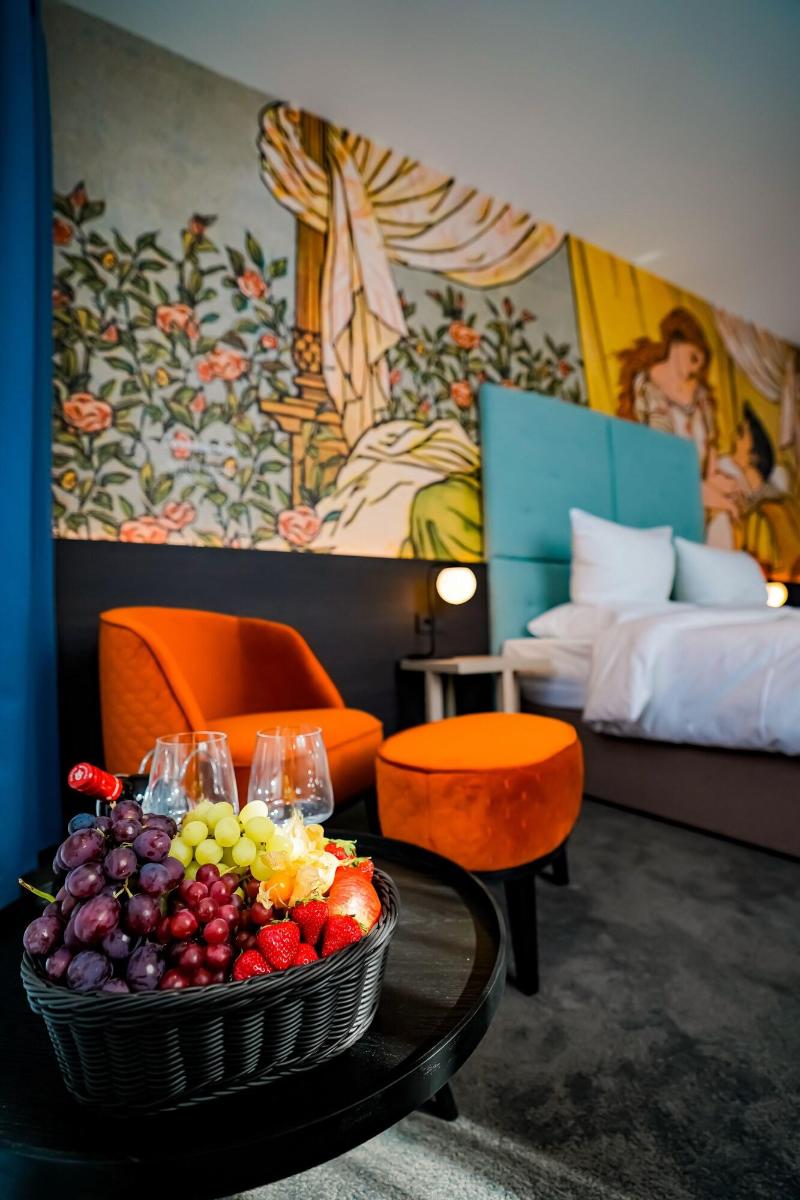 Hotel Viktorosa image