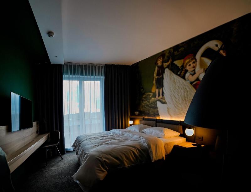 Hotel Viktorosa image