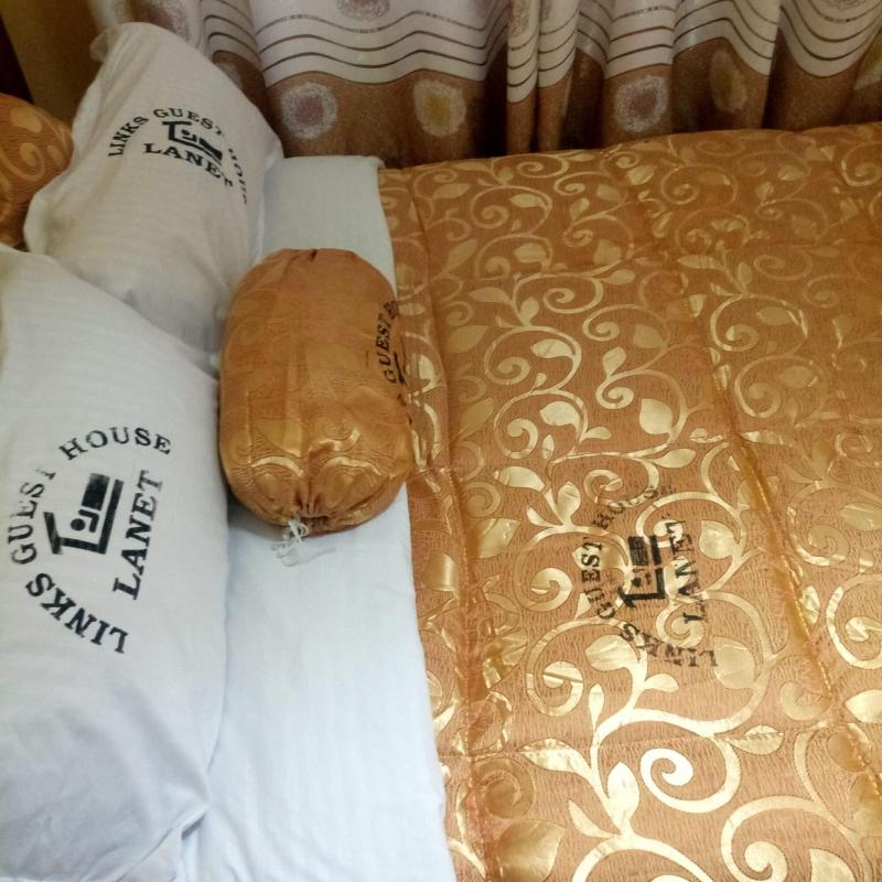Links Guest House image