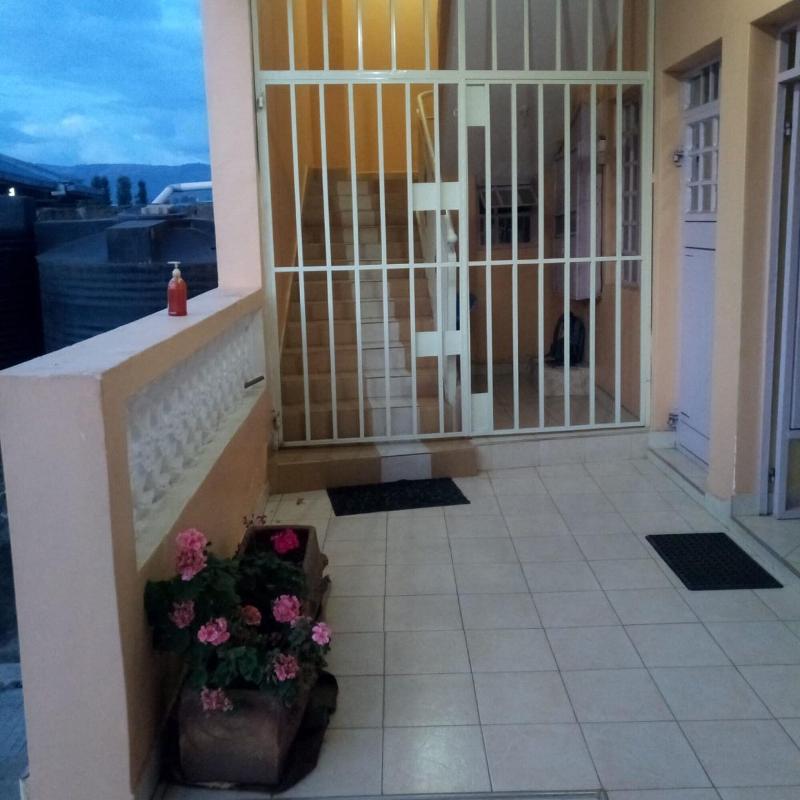 Links Guest House image
