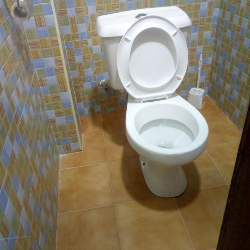 Links Guest House image