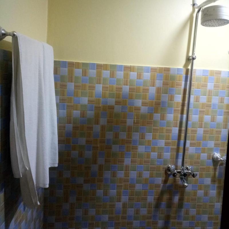 Links Guest House image