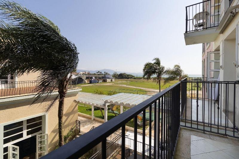 Apto Em Resort De Luxo Pra Ximo Ao Mar Ilc