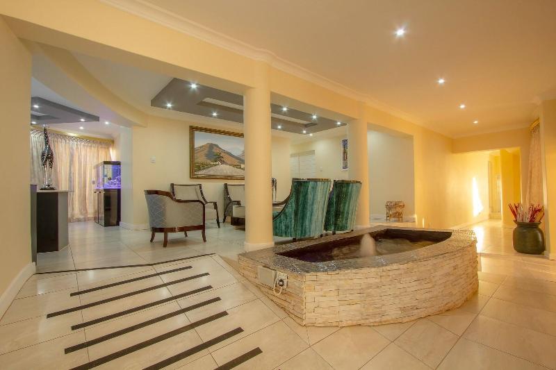 Royal Hills Lodge And Spa image