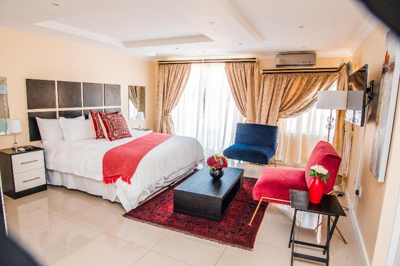 Royal Hills Lodge And Spa image