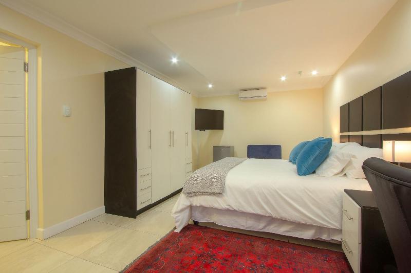 Royal Hills Lodge And Spa image
