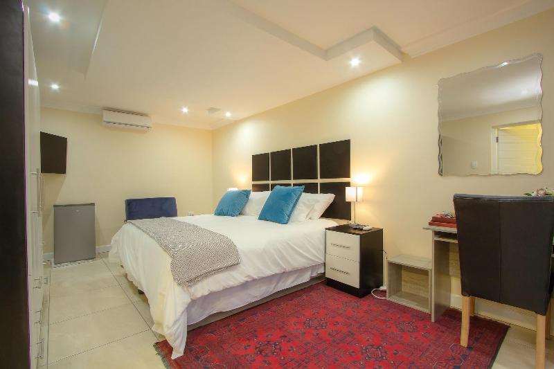Royal Hills Lodge And Spa image