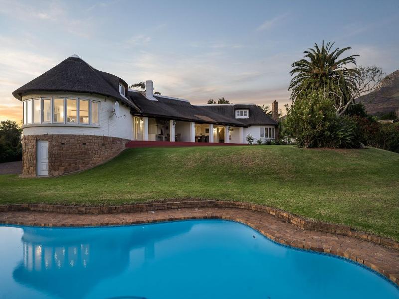 La Felicita Boutique Villas And Apartments image