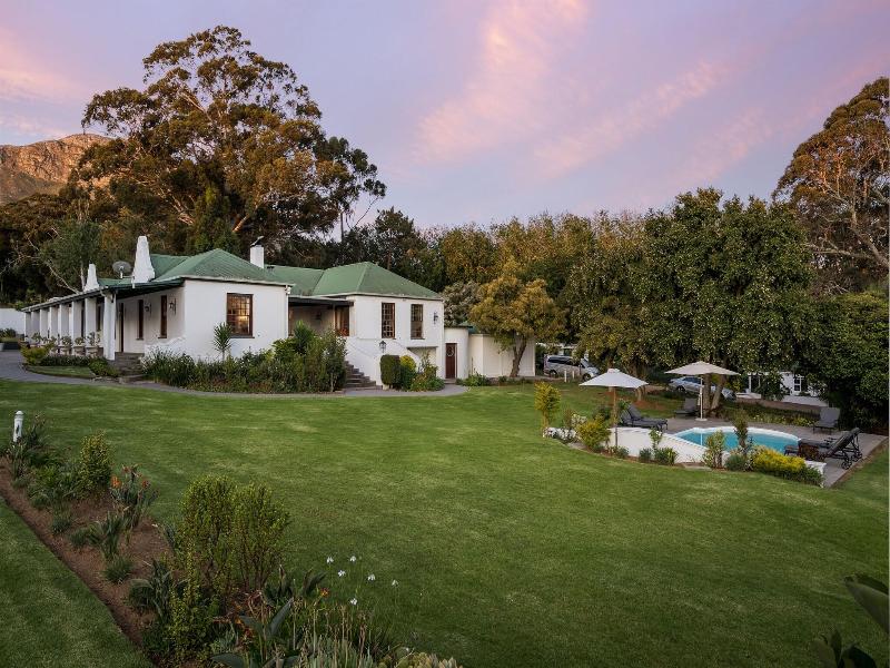 La Felicita Boutique Villas And Apartments image