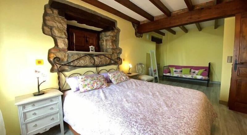 La Casa Del Pendo image