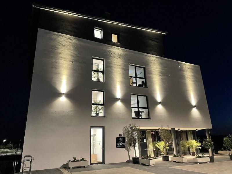 Hotel Poellners image