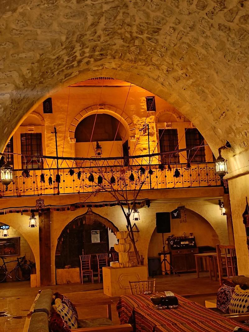 Nahrin Hotel Art — general view