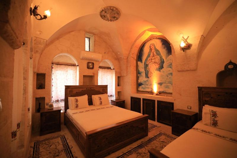 Nahrin Hotel Art image
