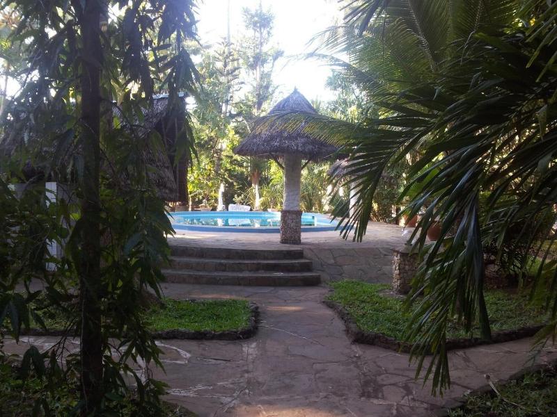 Dream Of Africa Cottages Kanamai image