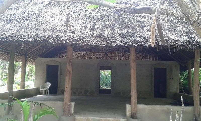 Dream Of Africa Cottages Kanamai image