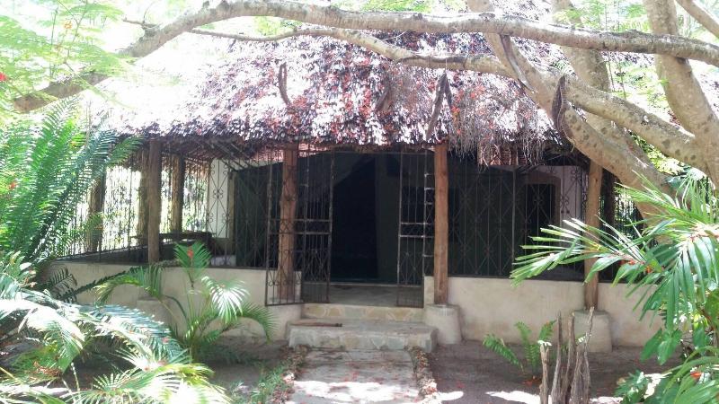 Dream Of Africa Cottages Kanamai image