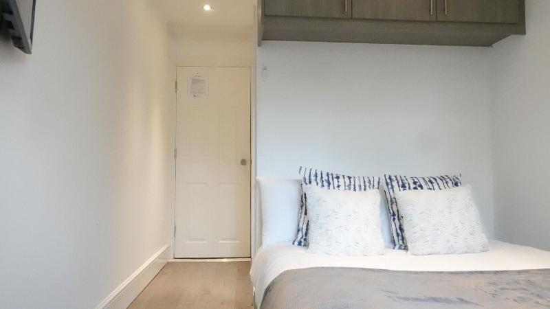 Grand Airport Ensuites image