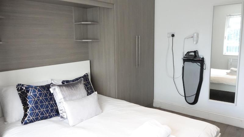 Grand Airport Ensuites image