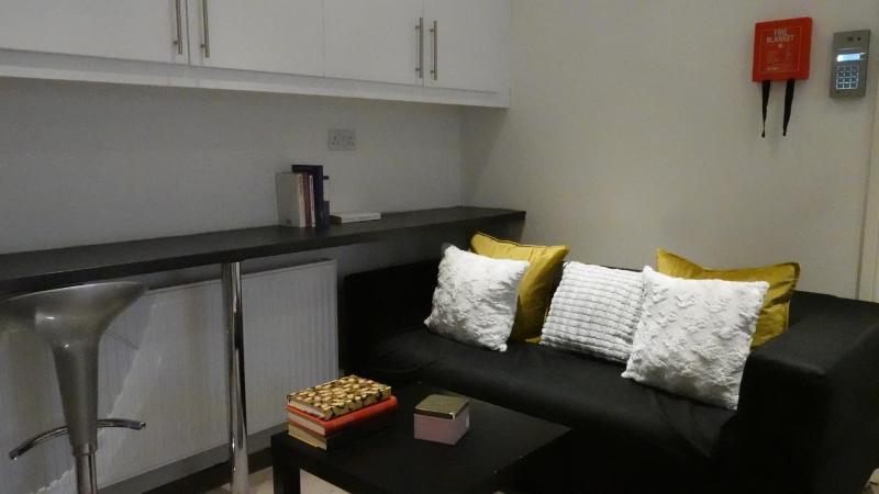 Grand Airport Ensuites image