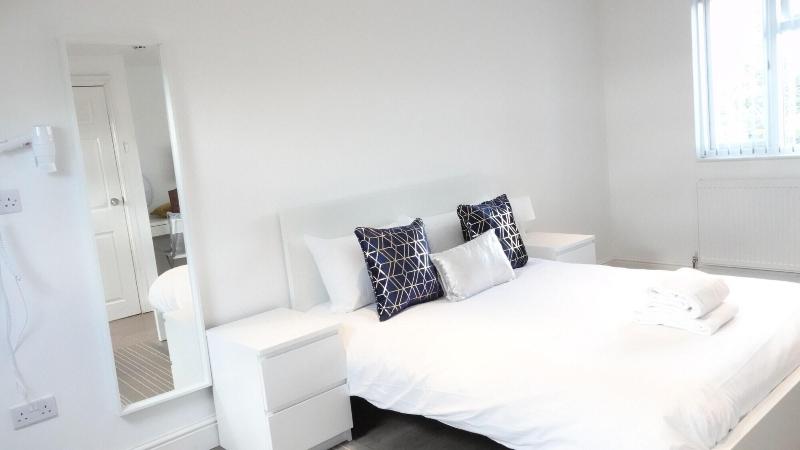 Grand Airport Ensuites image