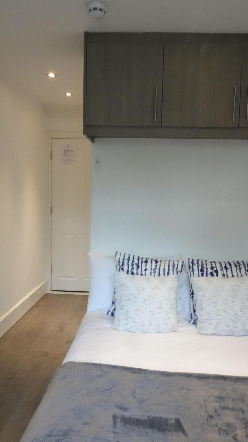 Grand Airport Ensuites image