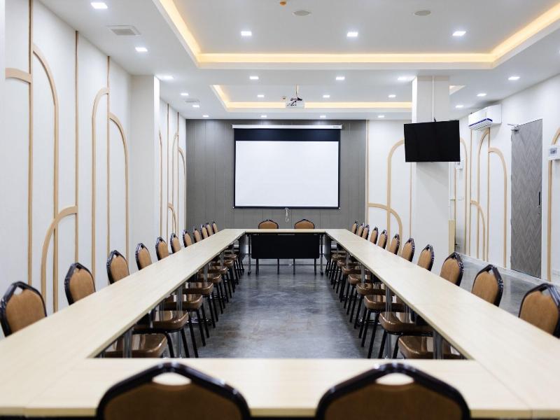 Nappiness Hotel image