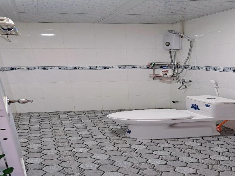 DOUBLE QUEEN SIZE BED