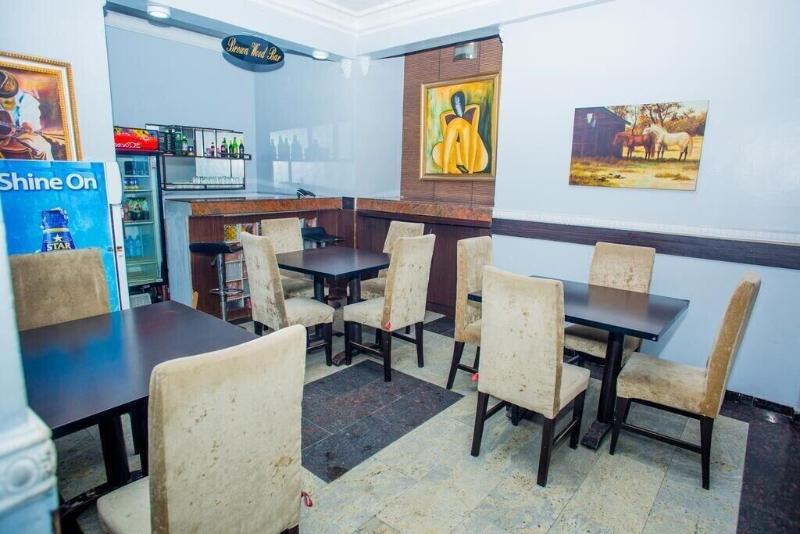 Arriva Suites image