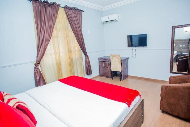 Arriva Suites image