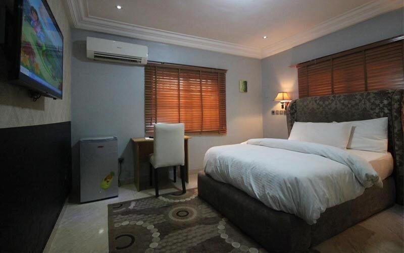 Arriva Suites image