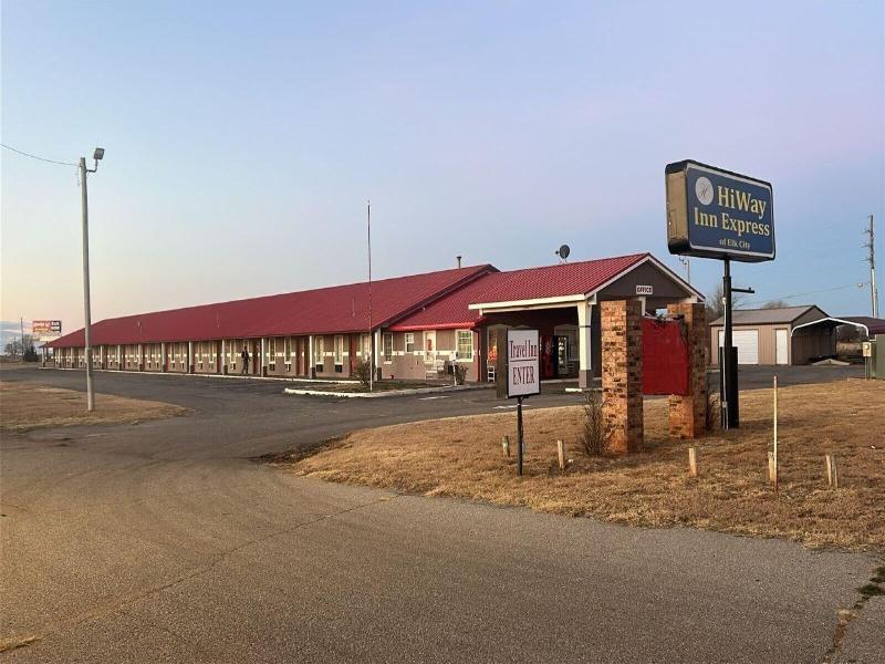 Hiway Inn Express Of Elk City