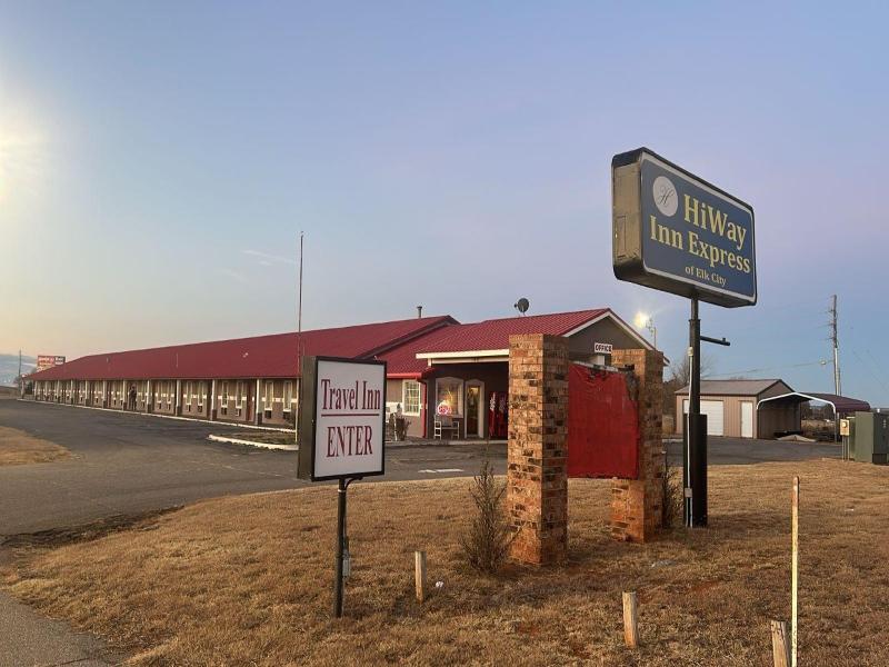 Hiway Inn Express Of Elk City