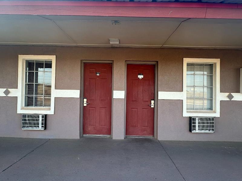 Hiway Inn Express Of Elk City