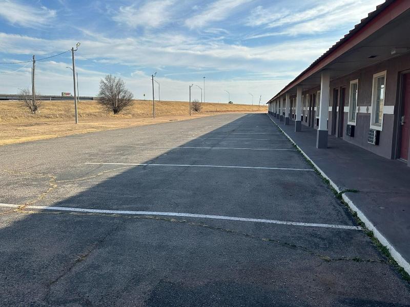 Hiway Inn Express Of Elk City
