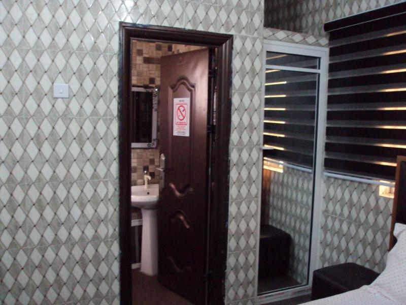 Elite Poolbar Lodge image
