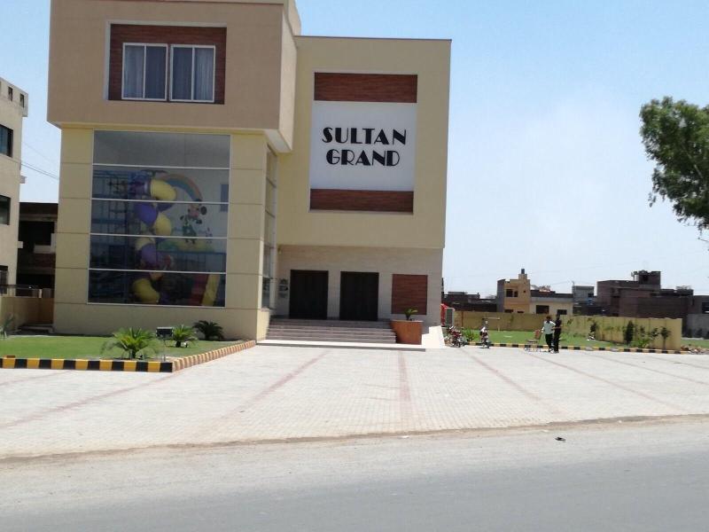 Sultan Grand Hotel Restaurant — photo 4