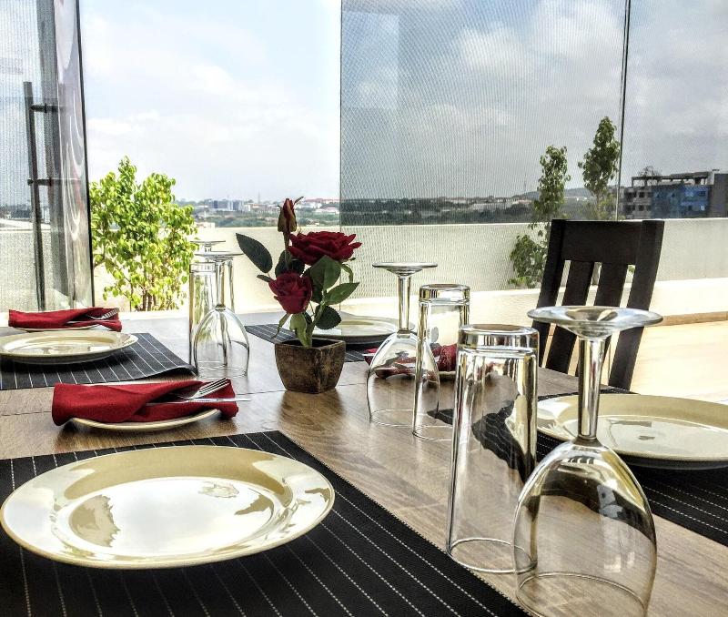Oasis Park Residence image