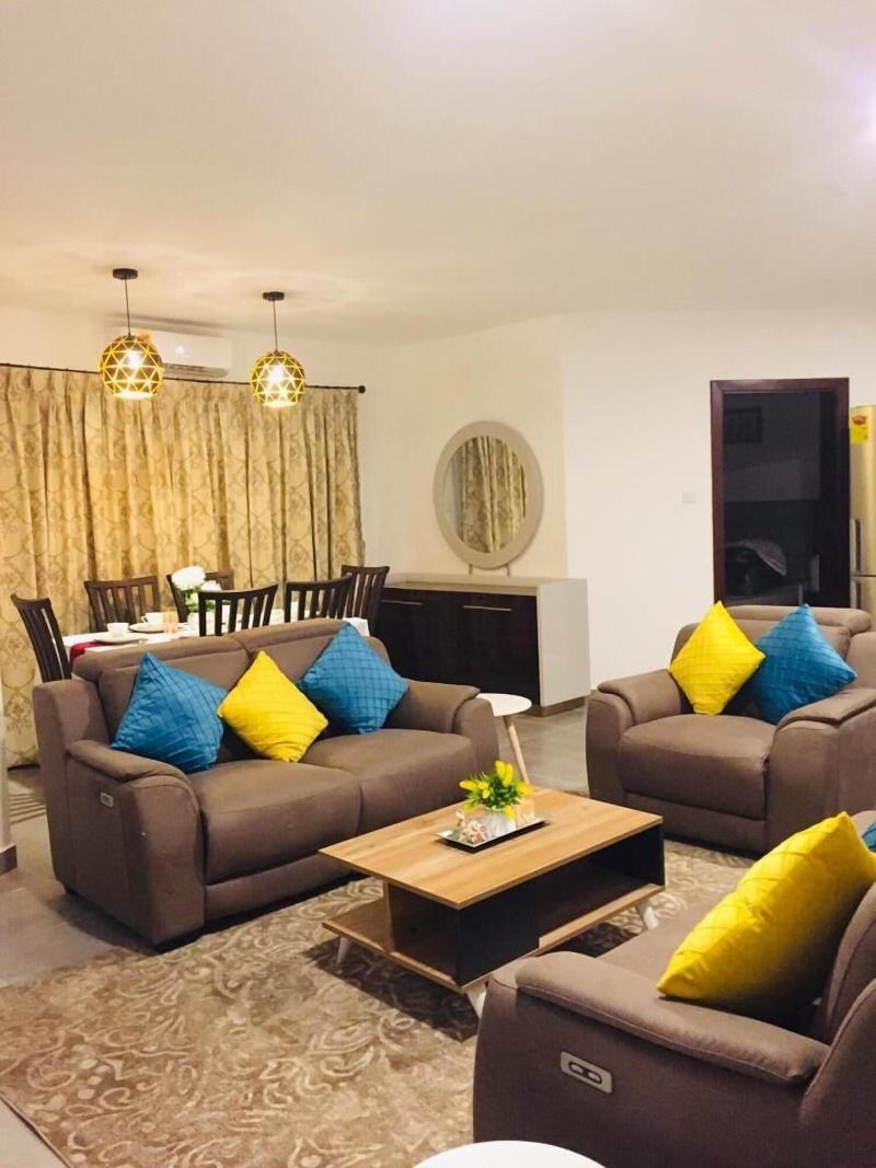 Oasis Park Residence image