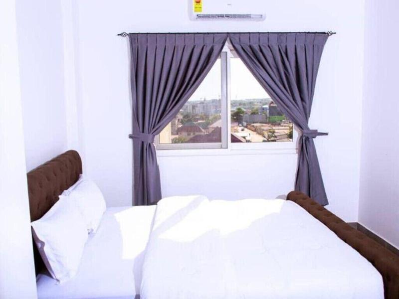 Oasis Park Residence image