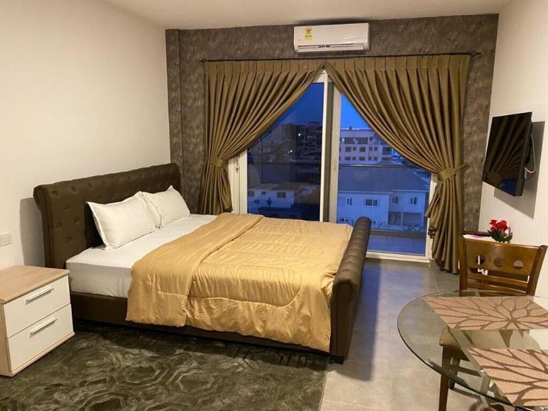 Oasis Park Residence image