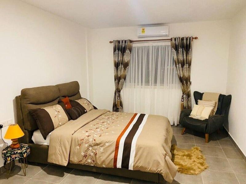 Oasis Park Residence image