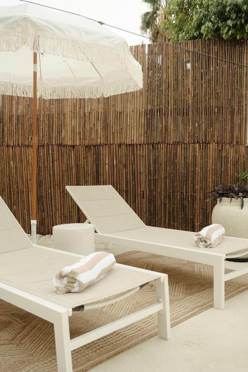 Tiki Hotel image