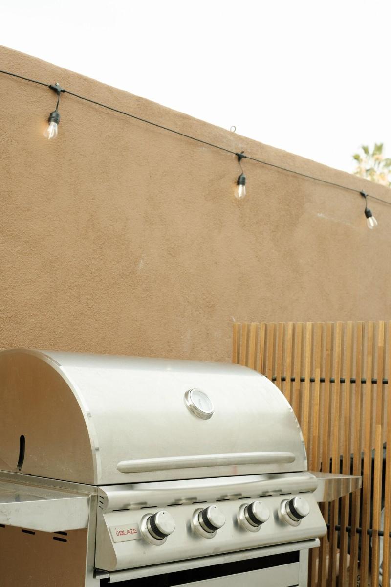Tiki Hotel image