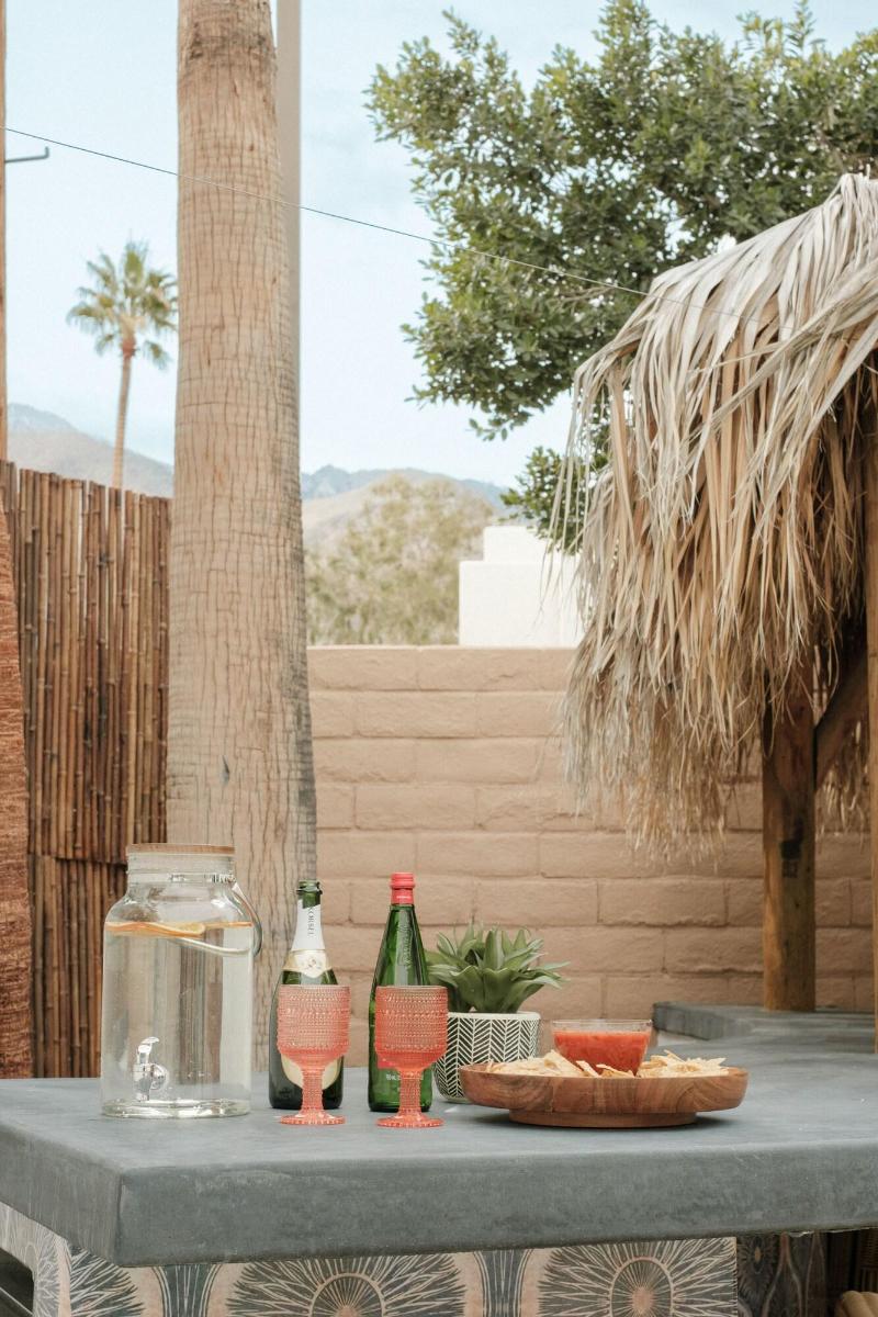 Tiki Hotel image